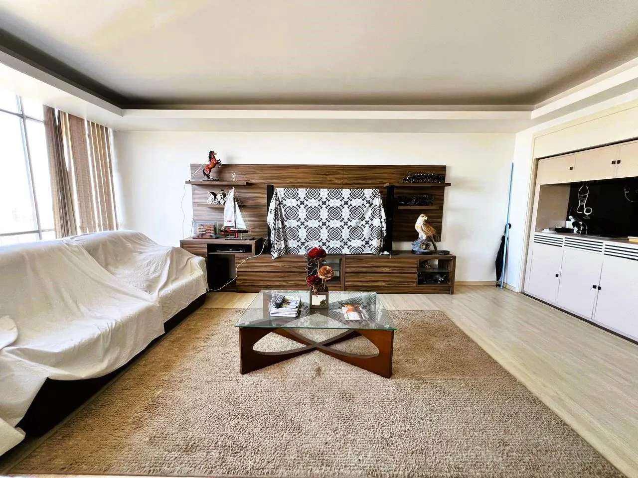 Imagem Excelente apartamento 3 dormitórios com vista para o Guaíba em frente a Santa Casa - Edif. Santa Tecla