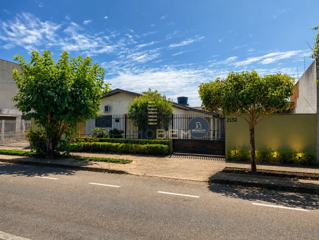 Foto do imóvel Linda casa disponível para venda no Setor Comercial de Sinop. Com 120 m² de área total, esta im...