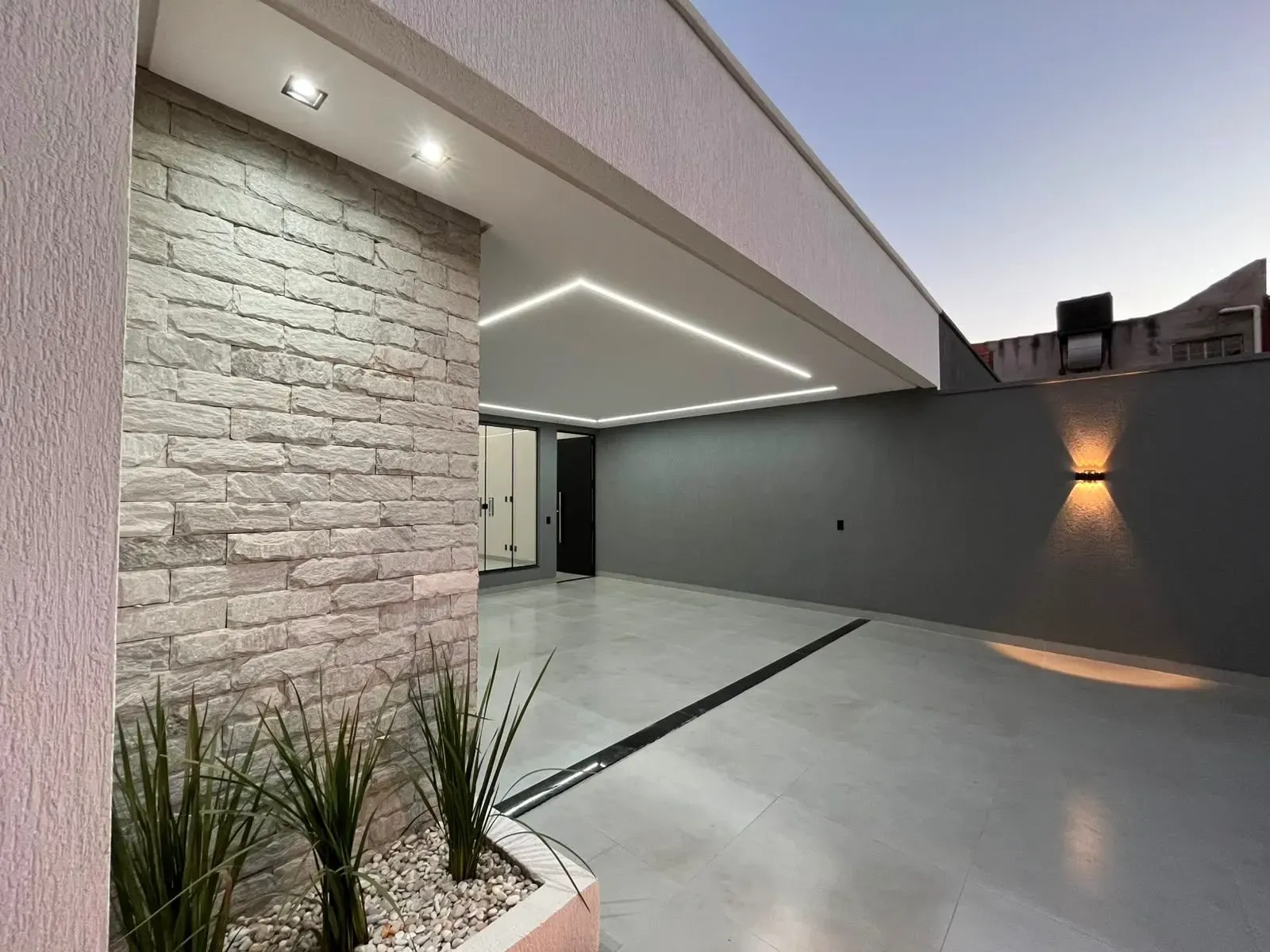 Imagem Casa com 3 Quartos à Venda, 164 m² em Parque João Braz - Cidade Industrial - Goiânia