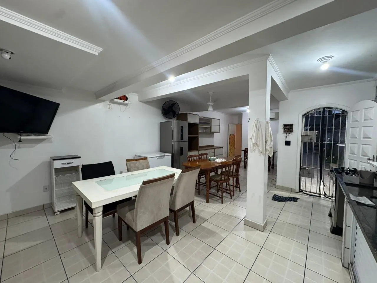 Imagem Casa para Venda em Itanhaém, Jardim Suarão (Interior), 3 dormitórios, 1 suíte, 2 banheiros, 2 vagas