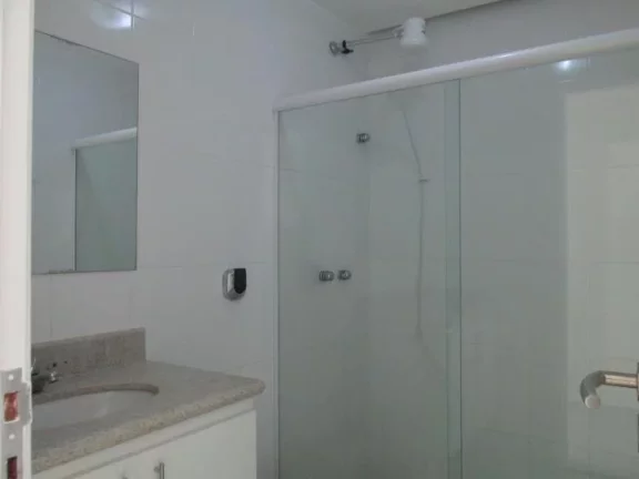 Imagem Apartamento com 2 dormitórios à venda, 90 m² por R$ 650.000,00 - Braga - Cabo Frio/RJ