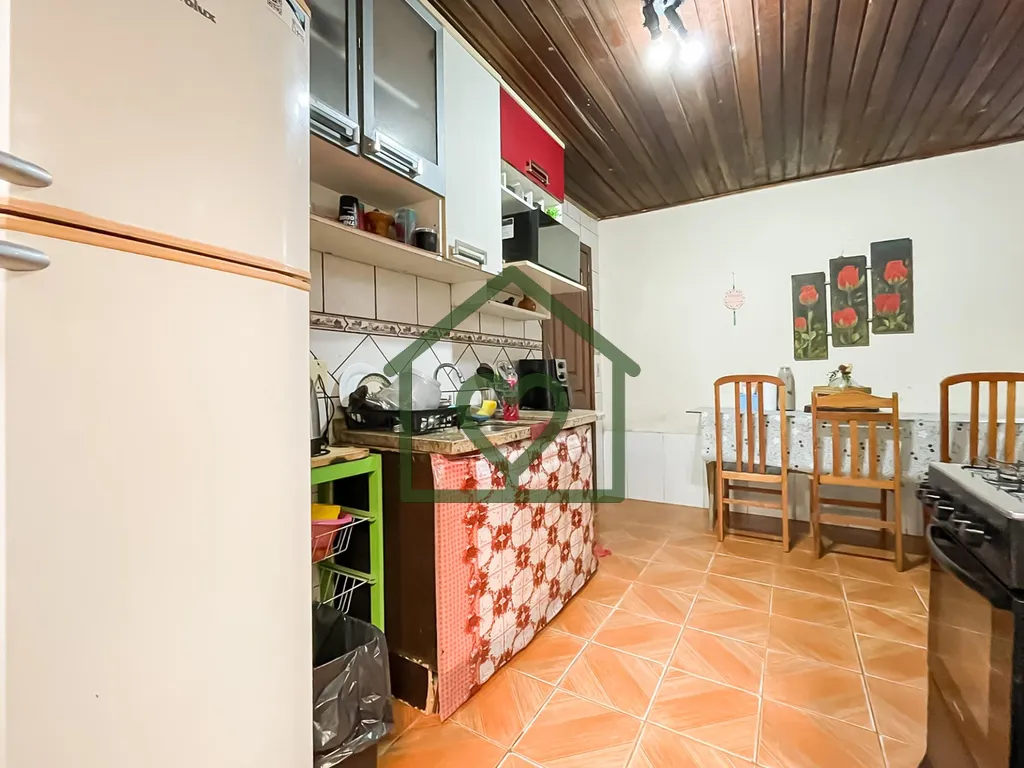 Imagem Grande oportunidade de investimento! 
Imóvel em terreno de 125m², composto por duas casas, ideal p...