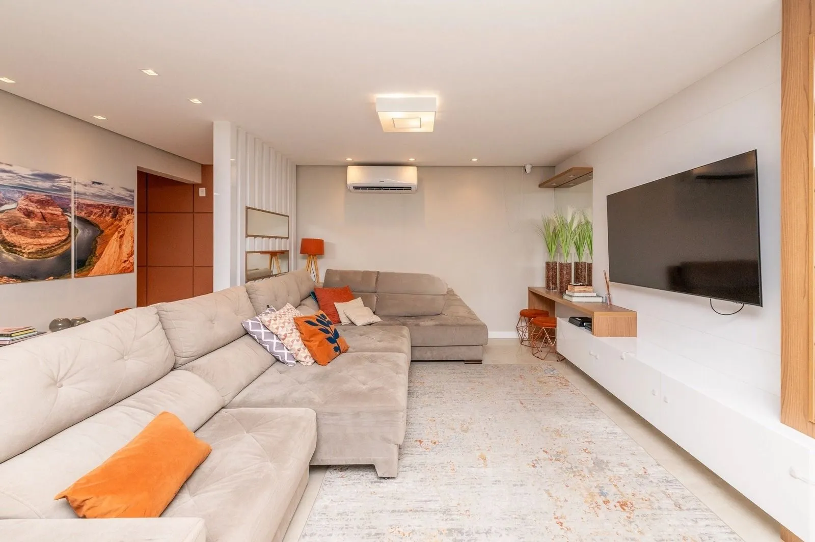 Imagem Apartamento Garden com 178m² e 3 dormitórios, 1 suíte, 3 vagas