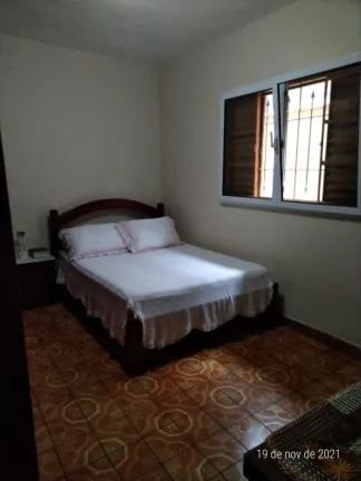 Imagem Casa com 2 Quartos à Venda, 60 m²em Jardim Cotia - Cotia