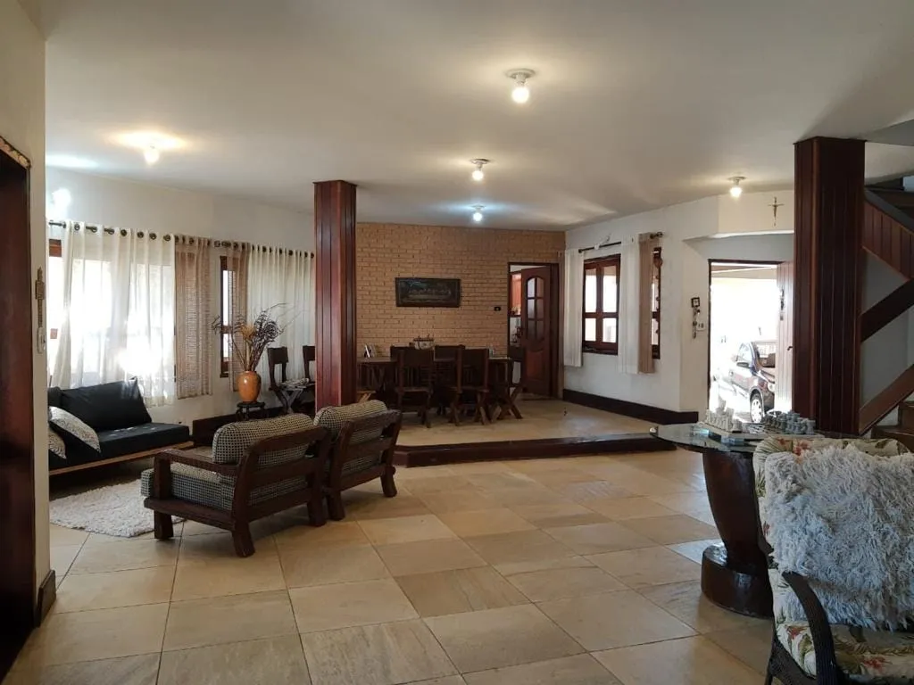Imagem Casa à venda 3 Quartos, 3 Suites, 5 Vagas, 350M², Jardim das Nações, Taubaté - SP