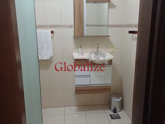 Imagem Apartamento à venda com 237m², 3 suítes, 2 vagas, portaria 24h, elevador por R$875.000,00 no Gonzaga em Santos