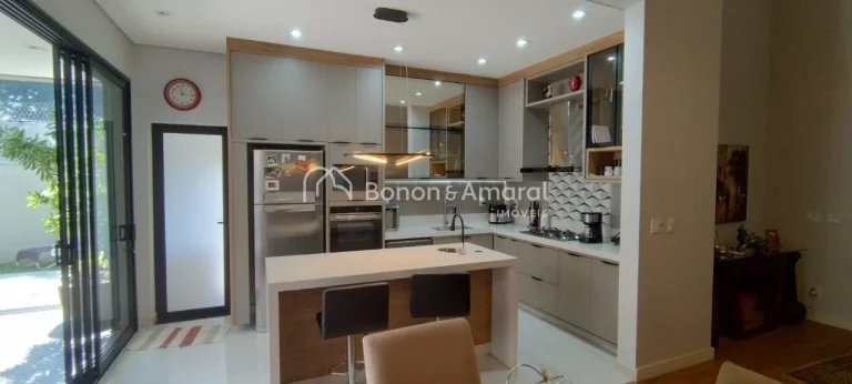 Imagem Luxuosa Residência de 3 Suítes com Infraestrutura Completa em Paulínia.

Os proprietários estão...