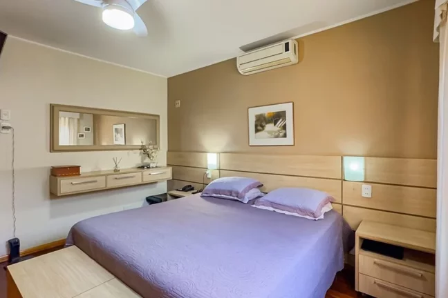 Imagem Casa para venda no bairro Santa Maria Goretti em Porto Alegre