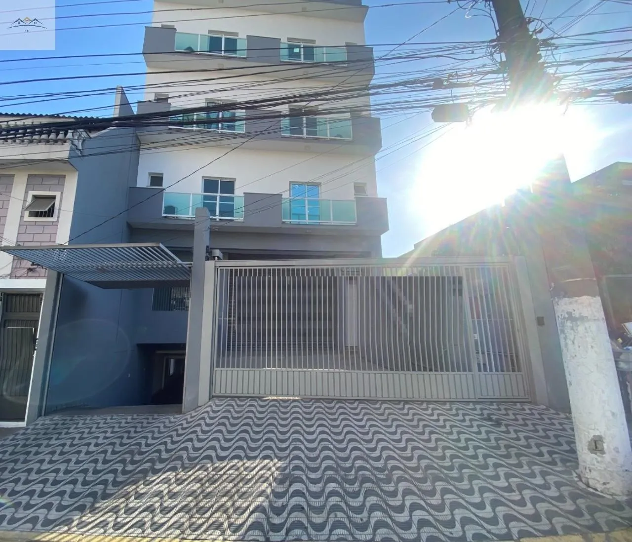Imagem Salão comercial para locação em Osasco na Av. Santo Antônio 220m² pé direito 5,80m