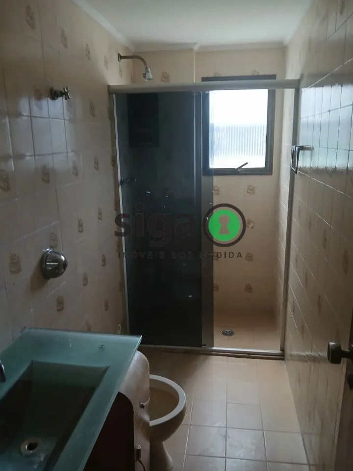 Imagem Apartamento para Locação no Itaim Bibi, com 3 quartos, sendo 1 suíte, 1 vaga. Sem Mobília
