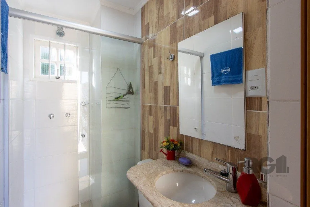 Imagem Casa para Venda - 204m², 3 quartos, 2 suites, 1 vaga - Caminhos do Sol - Guarujá
