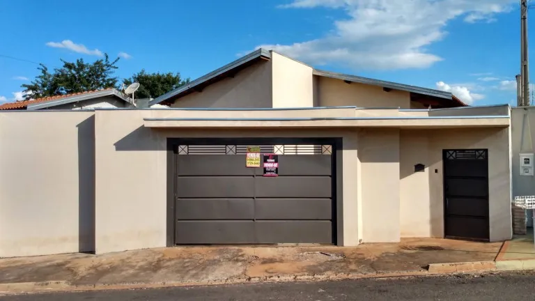 Casa com 3 Quartos à Venda, 155 m² em Parque dos Esportes - Ituverava