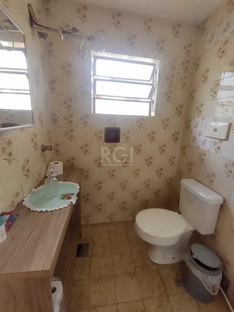Imagem Casa para Venda - 265.1m², 3 dormitórios, 4 vagas - Guarujá