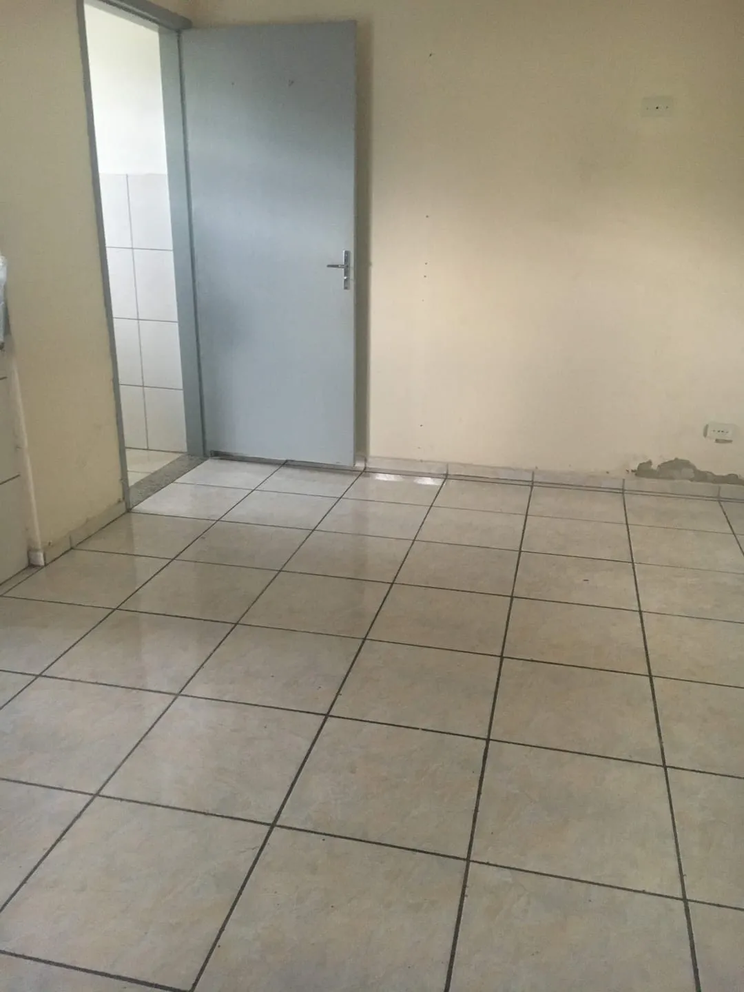 Imagem Comercial para Locação 1 Vaga, 70M², Jardim Cristina, Pindamonhangaba - SP