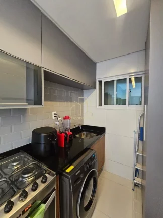 Imagem Lindo apartamento decorado vista mar quarto e sala varanda gourmet a venda em Armação