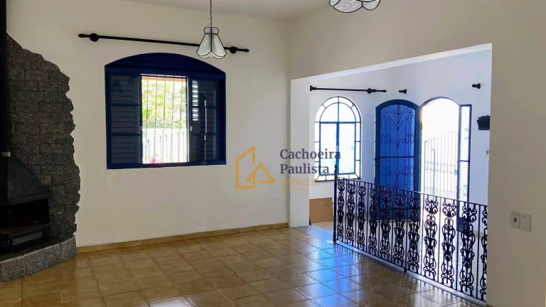 Imagem Casa com 4 dormitórios à venda - Centro - Cachoeira Paulista/SP