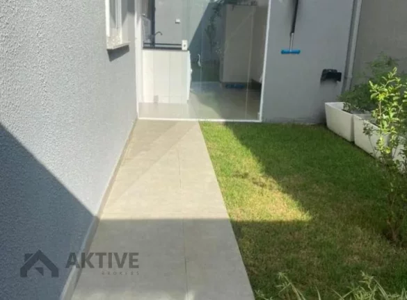 Imagem Casa de Condomínio em Vila Santo Antonio de Carapicuiba - Cotia