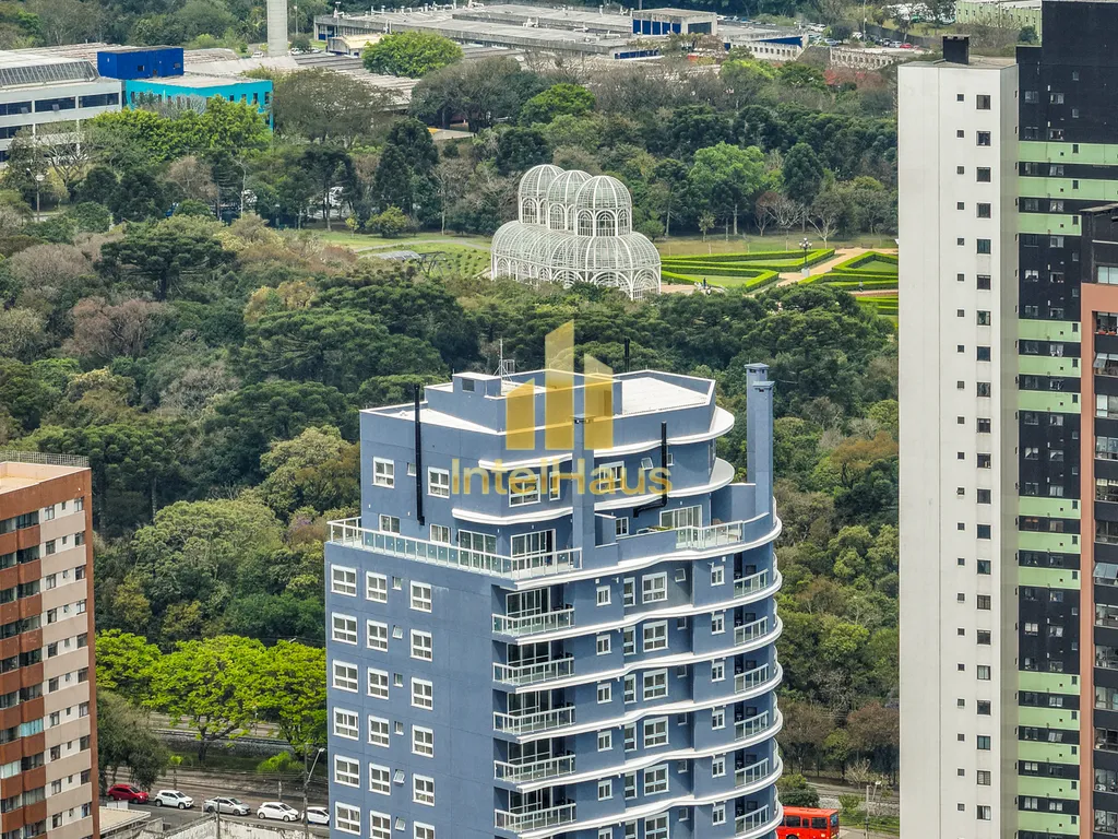 Imagem Essencial é tudo aquilo que você não vive sem. A 750 metros do jardim Botânico. Preço e disponi...