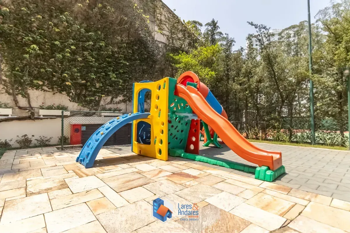 Imagem APTO COM 213m² | 3 SUÍTES | SALA 3 AMBIENTES | 20º ANDAR | VISTA PERMANENTE | 4 VGS | EXCELENTE LOCALIZAÇÃO- VILA SUZANA - SP