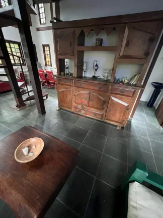Imagem CASA ACONCHEGANTE EM CAMBURY, ACEITA PERMUTA COMO PARTE DE PAGAMENTO EM SÃO PAULO E SANTOS