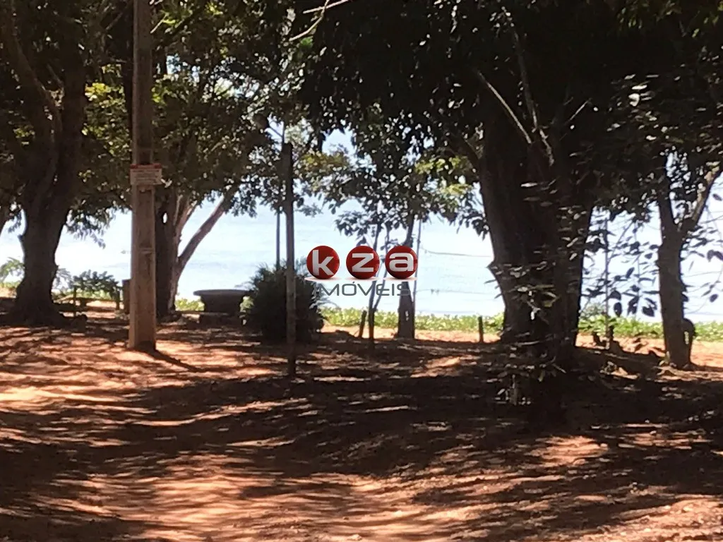 Imagem Terreno à venda no Centro de Dois Córregos-SP com 1.500m² de área! Aproveite essa oportunidade única!