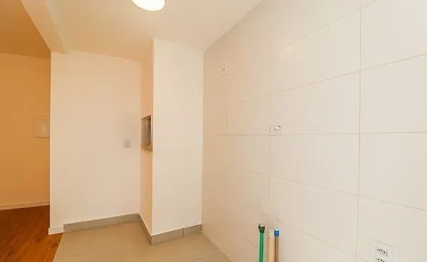 Imagem Apartamento no Jardim Itú Sabara de 2 dormitórios vaga e infra