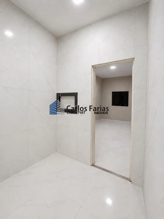 Imagem Casa para Venda em Brasília, Núcleo Rural Vargem Bonita (Park Way), 3 dormitórios, 1 suíte, 2 banheiros, 1 vaga
