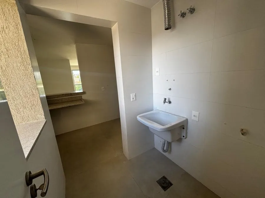 Imagem Apartamento a Venda no bairro Alvarez - Nova Iguaçu, RJ