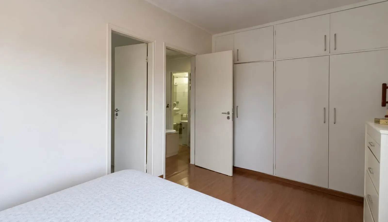 Imagem Casa com 4 Quartos à Venda, 150 m² em Parque Continental - São Paulo