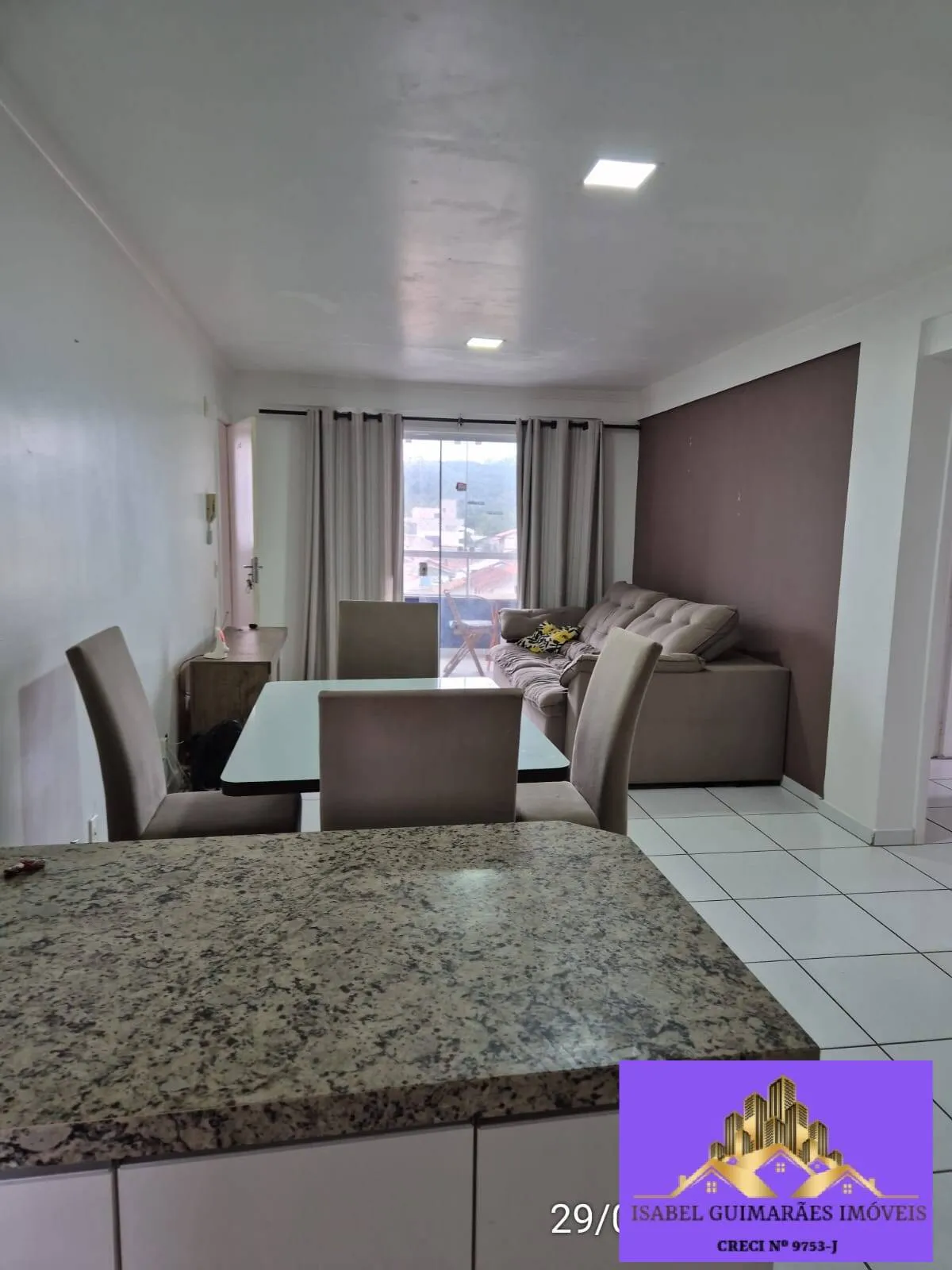 Foto do imóvel Alugo Apartamento Semi Mobiliado,02 Quartos 02 banheiros,Gravatá Navegantes
