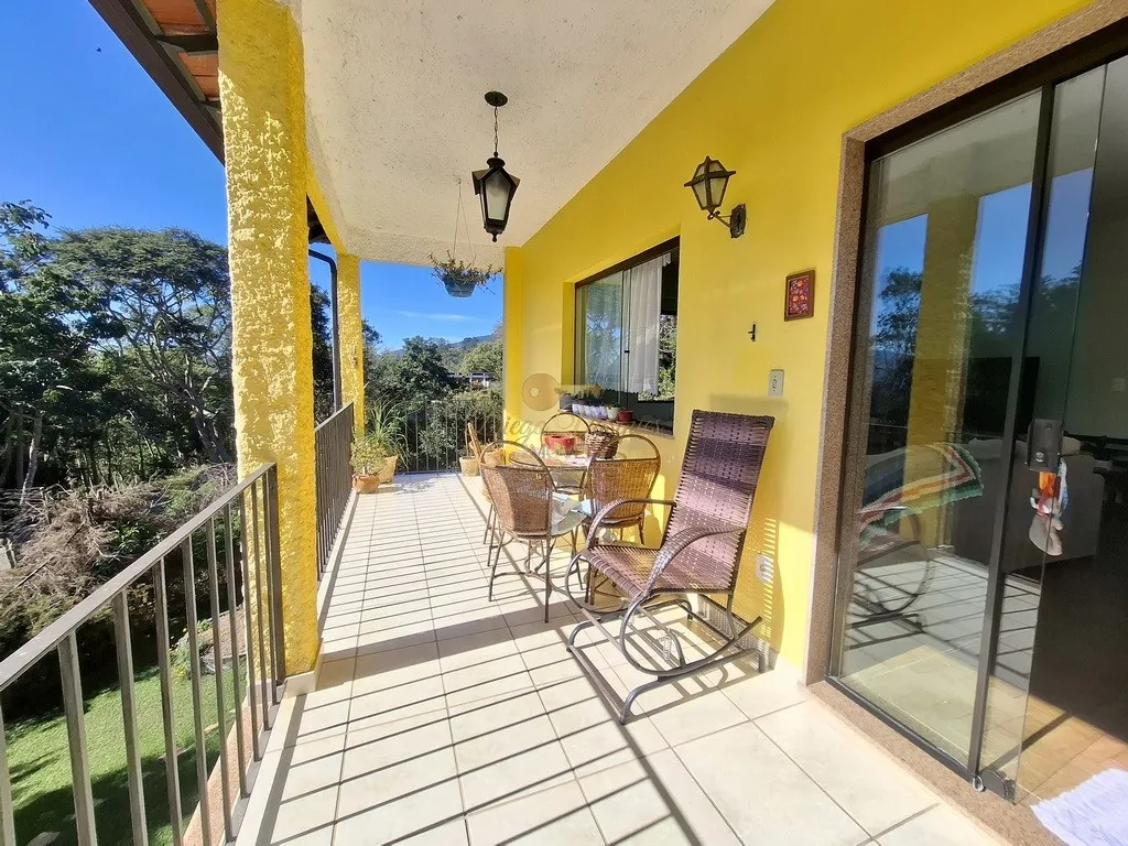 Imagem Casa para Venda em Teresópolis / RJ no bairro Jardim Salaco