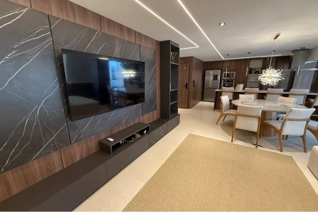 Imagem Apartamento à venda em Balneário Camboriú, Centro, com 3 quartos, 157m2