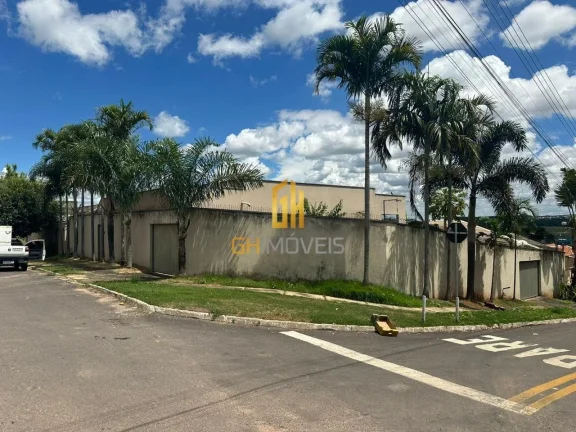 Imagem GH1952

Sobrado 3 quartos, Residencial Marília, Senador Canedo/GO

O sobrado possui:

Primeiro piso...