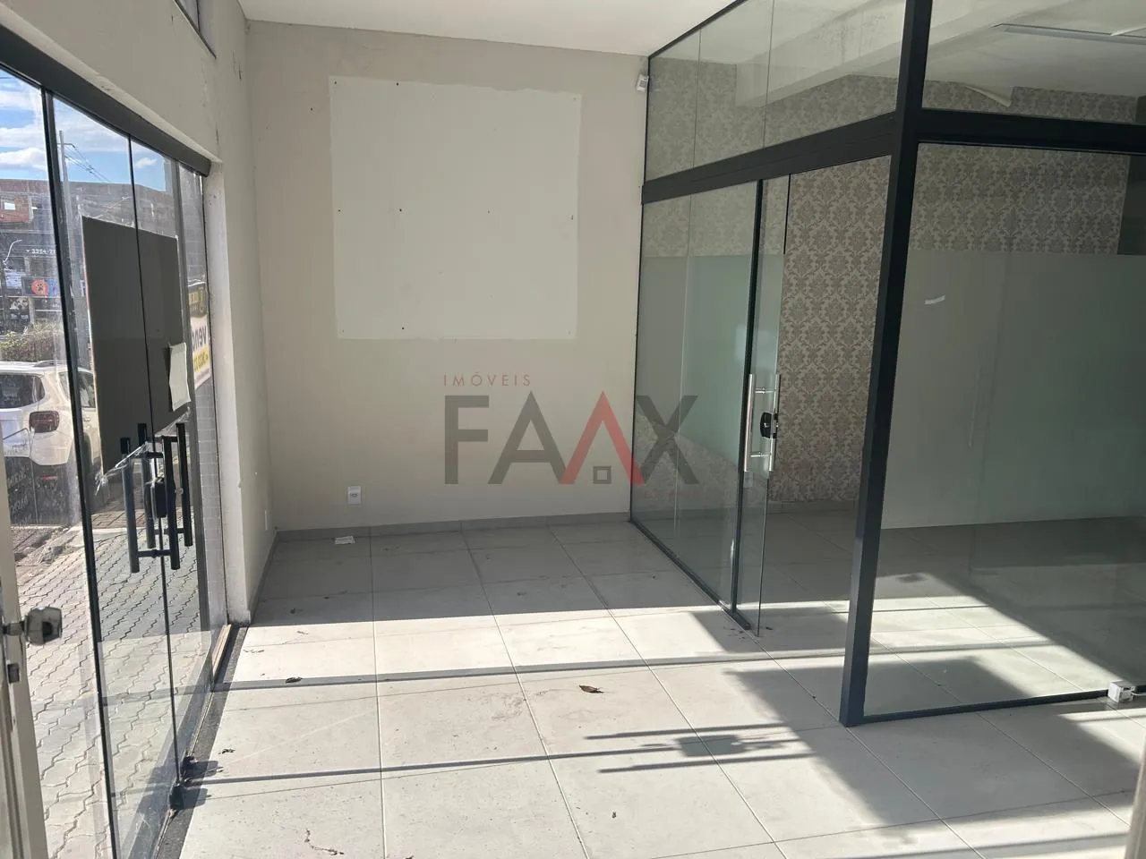 Imagem Sobrado com 3 dormitórios para locação,217.80 m², TRIANON, GUARAPUAVA - PR