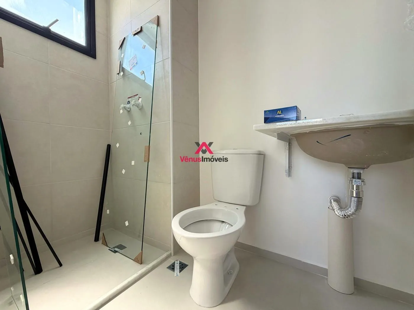 Imagem Apartamento para Venda em Rio de Janeiro, Jacarepaguá, 2 dormitórios, 1 suíte, 2 banheiros, 1 vaga