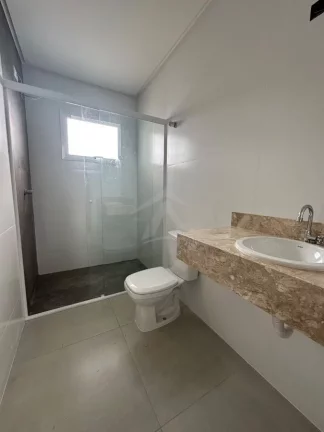 Imagem SOBRADO COM PISCINA, 3 SUÍTES, BAL. MARILUZ