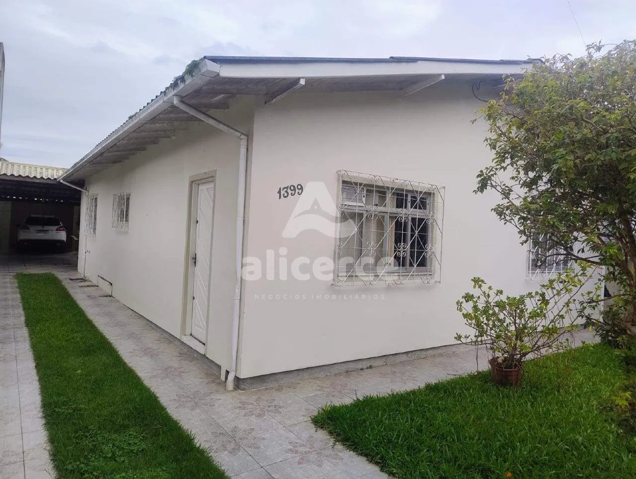 Imagem Casa à Venda: Oportunidade Imperdível!