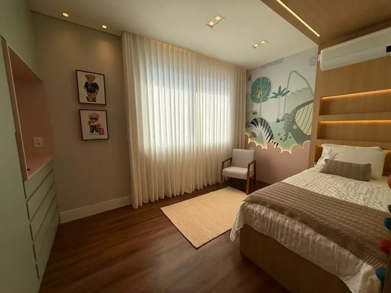 Imagem Sobrado com 4 Quartos à Venda, 290 m² em Capão novo  - Capão da canoa 