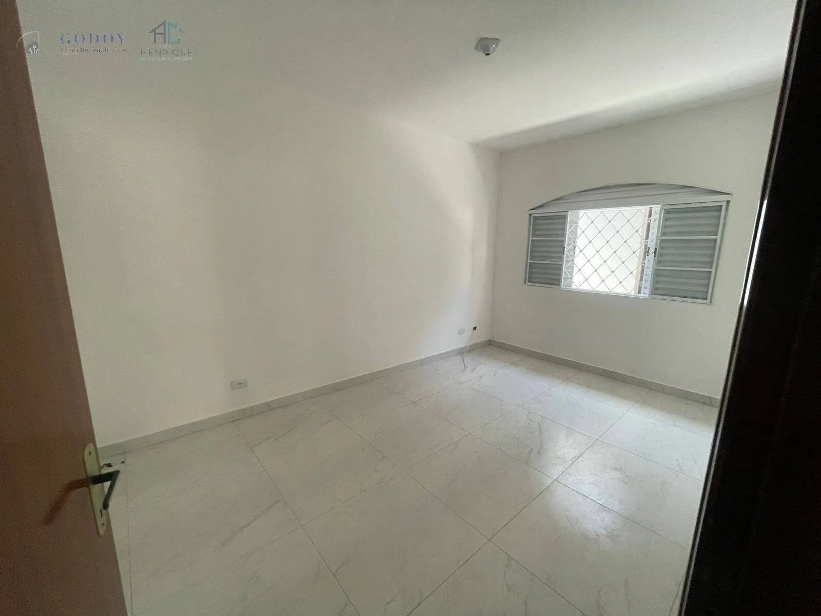 Imagem Excelente Casa e Localização no Bairro Campos Maia