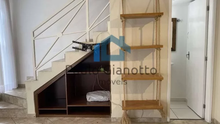Imagem Casa à venda em lindo Villagio no Centro de cotia