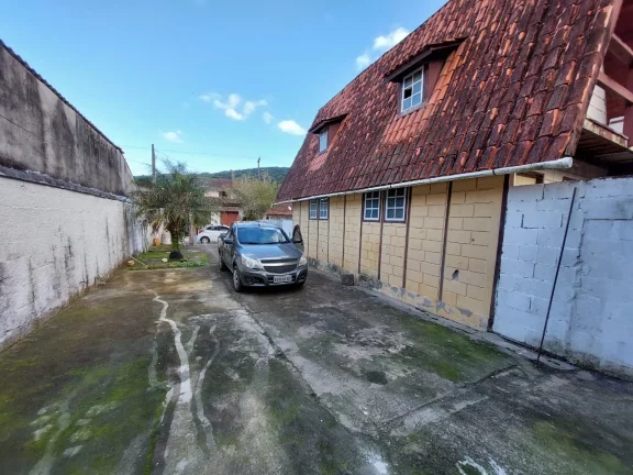 Imagem Casa na Estufa II com 02 dormitórios e chalé