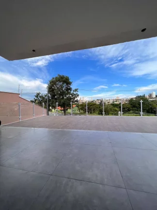Imagem Linda casa em Bragança Paulista para financiamento