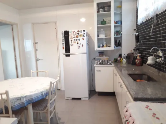 Imagem Apartamento com 3 Quartos à Venda, 126 m² em Santa Cecília - São Paulo