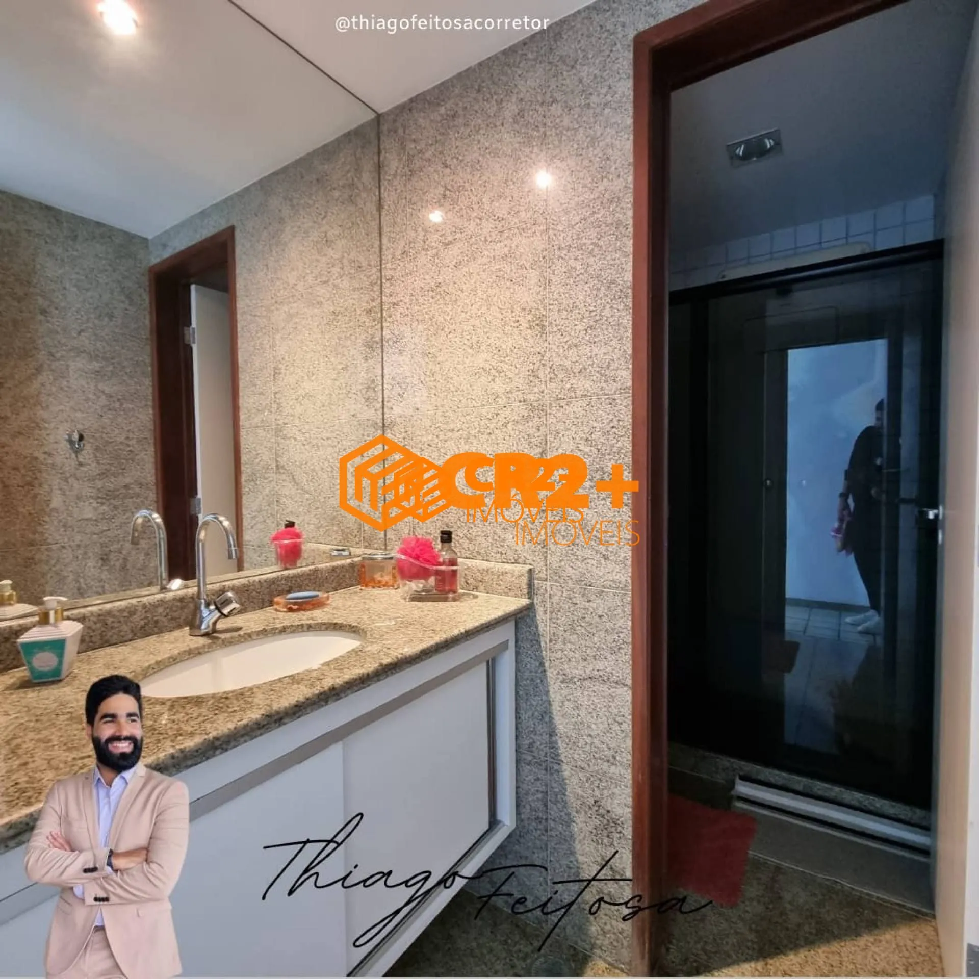 Imagem Apartamento a Venda com 04 quartos 03 suítes na Av Boa Viagem-200m²