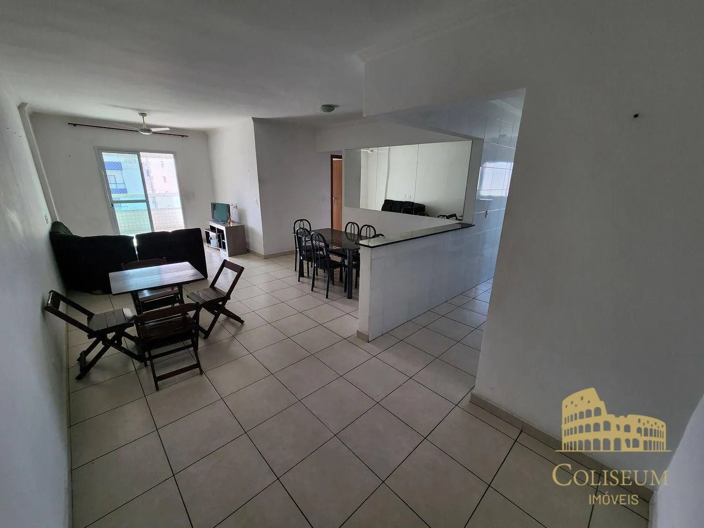 Foto do imóvel Apartamento com 3 dormitórios à venda, 105 m² por R$ 700.000,00 - Guilhermina - Praia Grande/SP