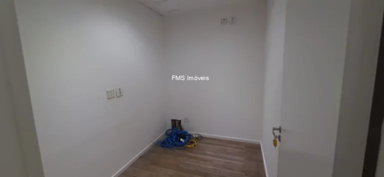 Imagem MOBILIADO Conjunto Comercial para Locação na Vila Olímpia de 162m²