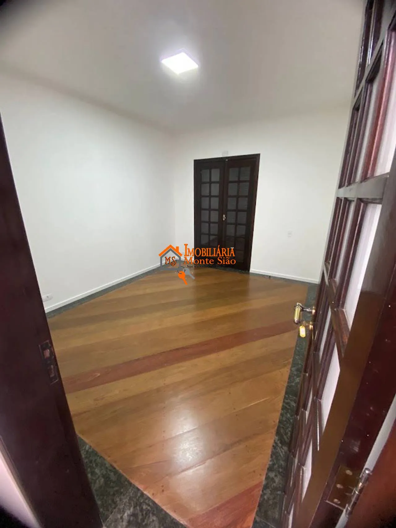 Imagem Casa para alugar, 500 m² por R$ 7.638,00/mês - Jardim Pinhal - Guarulhos/SP