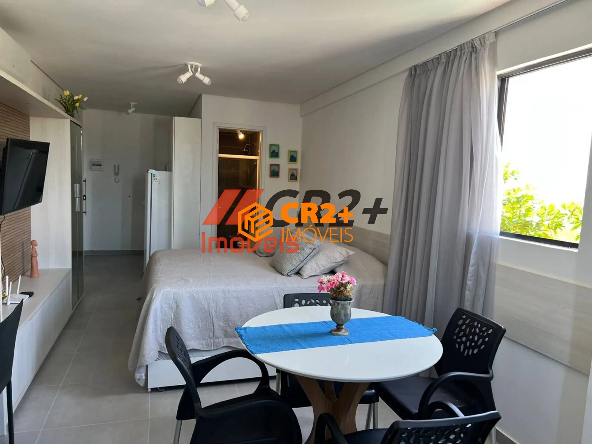 Imagem Flat à Venda com 1 quarto, 1 suíte em Muro Alto Finamente decorada. Porteira fec