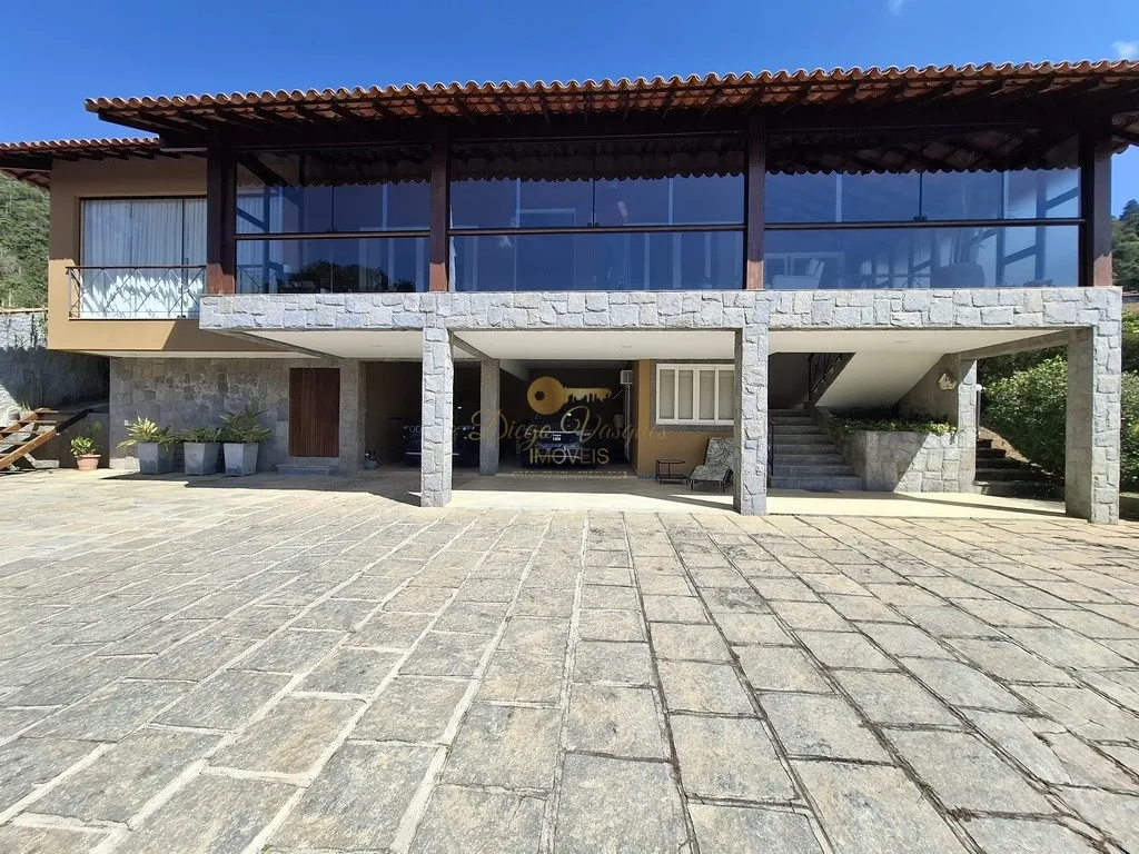 Imagem Casa em Condomínio para Venda em Teresópolis / RJ no bairro Green Valley