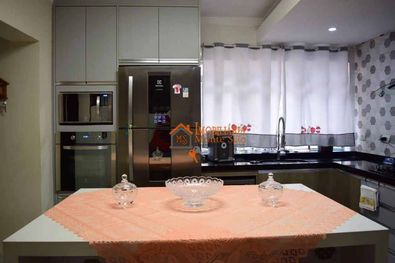 Imagem Casa com 4 dormitórios à venda, 315 m² por R$ 1.100.000,00 - Ponte Grande - Guarulhos/SP